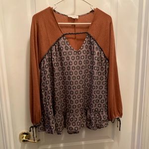 THML size L women’s top.  Rust, Gray, and black